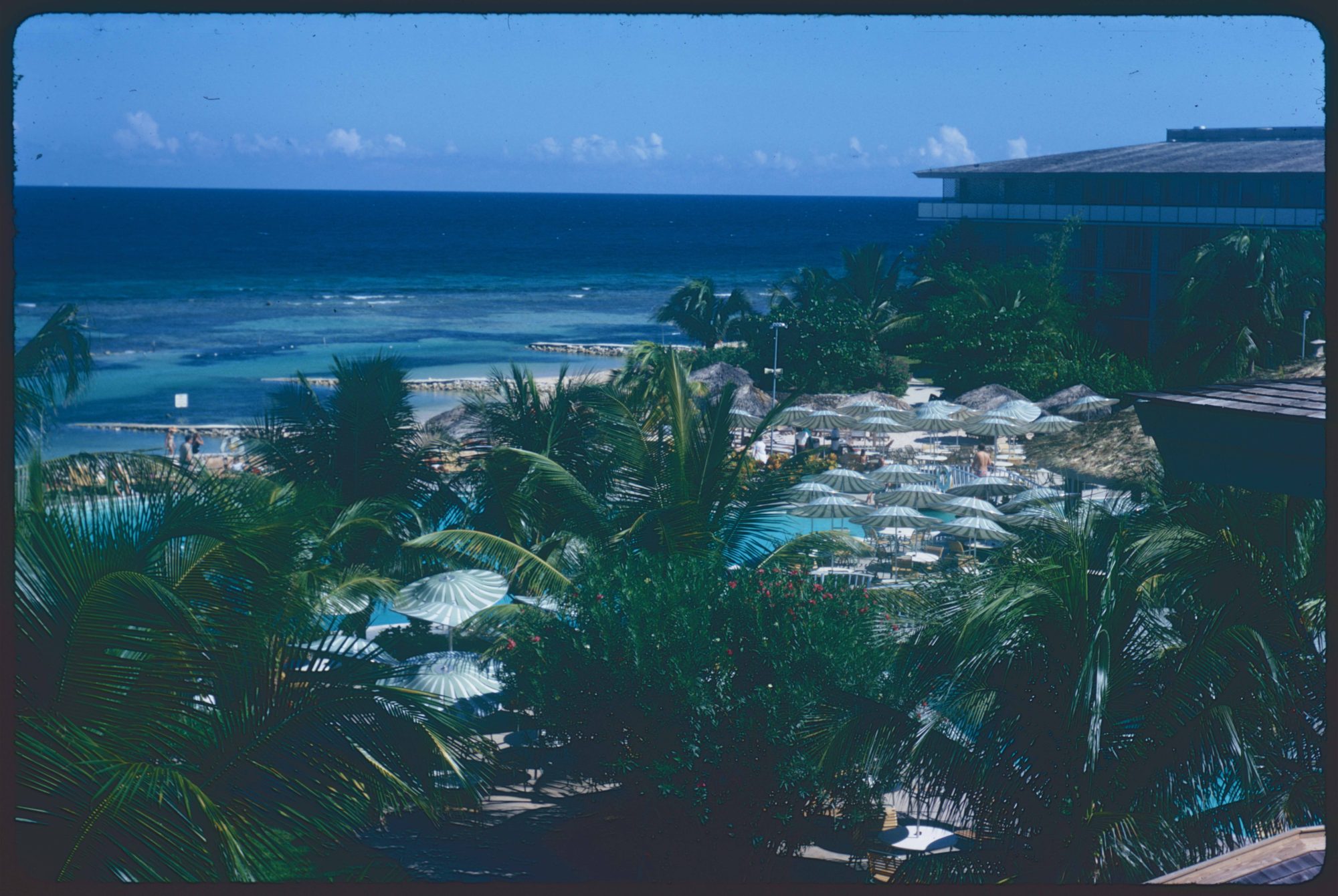 holidayinn_montegobay